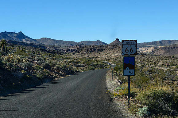 Route 66 and the drive into the mountains towards Oatman, AZ